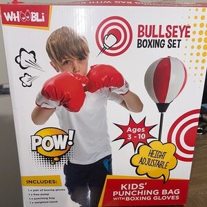 Whoobli Punching Bag for Kids and Toddler Incl Boxing Gloves new in box